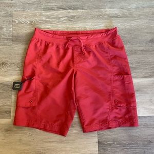 Red Columbia Omni-Shade Shorts with Bottle Opener Size Medium